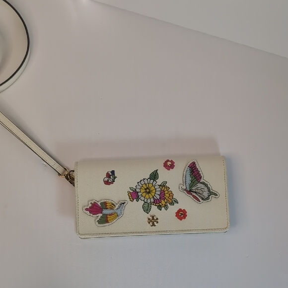 Tory Burch Emerson Applique Small Zip Tote With Matching Wallet - Picture 11 of 16